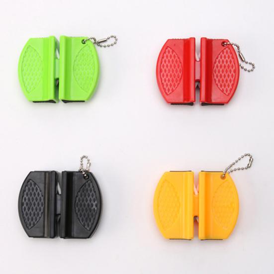 Temperamatite bifacciale con catena a gancio Strumento di affilatura tascabile mini portatile multifunzionale Accessori da cucina