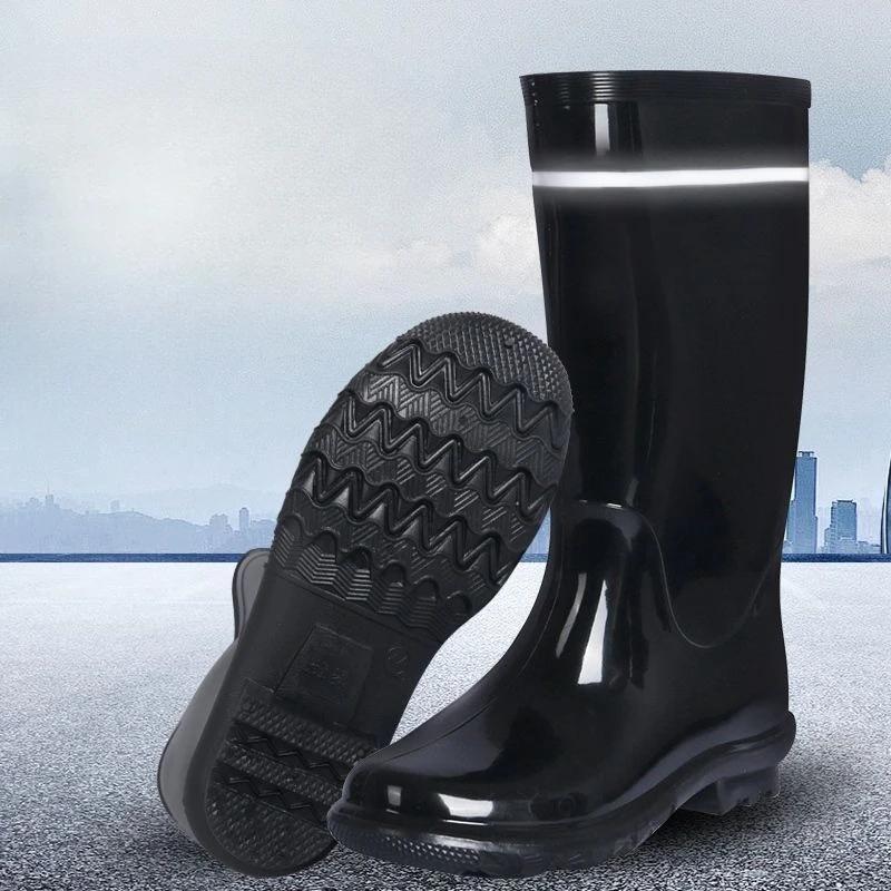 Round Toe Farming Male Shoes Non Slip Mid Calf Wellies Gumboots Galoshes for City Wear-resistant Cheap Mud Gum Men's Rain Boots