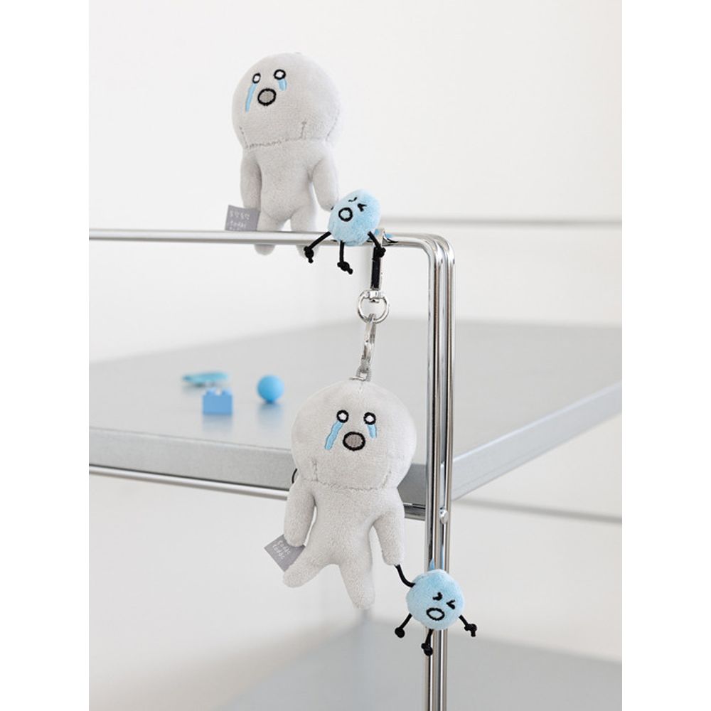 

I want to cry, pat, pat, cry, key ring I want to cry, cry