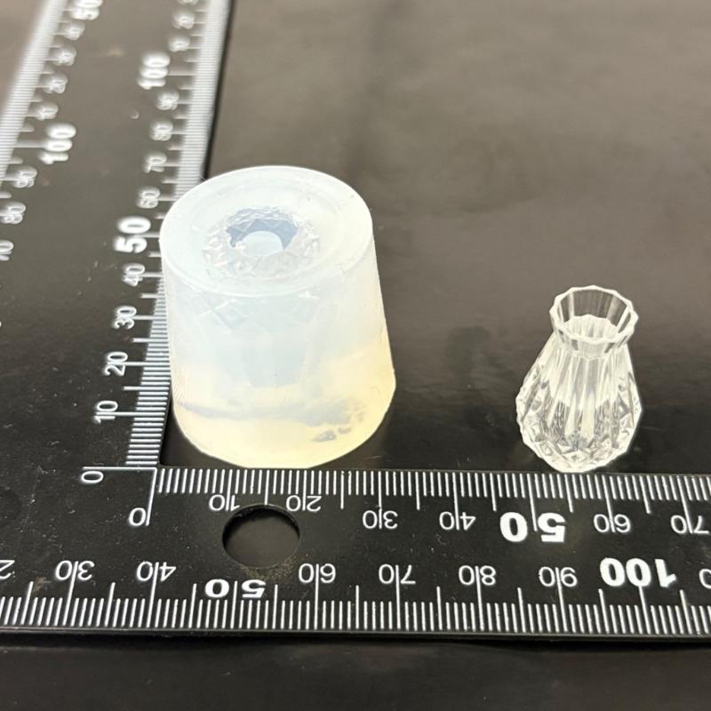 Silikon-Bastelform Perfekt zur Herstellung von Miniaturvasen Geeignet für Bastelprojekte Puppenhäuser Ornamente und Schmuck