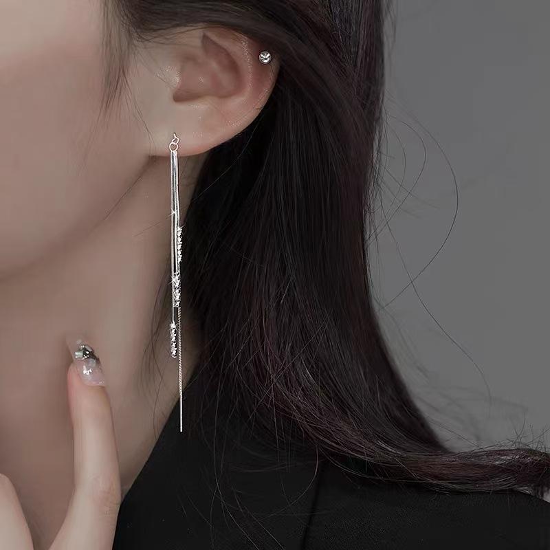 Flowing Tassel Long Ear Wire Elegant Earrings for Women, Featuring A Small and Exclusive Style. Ear Pendants.