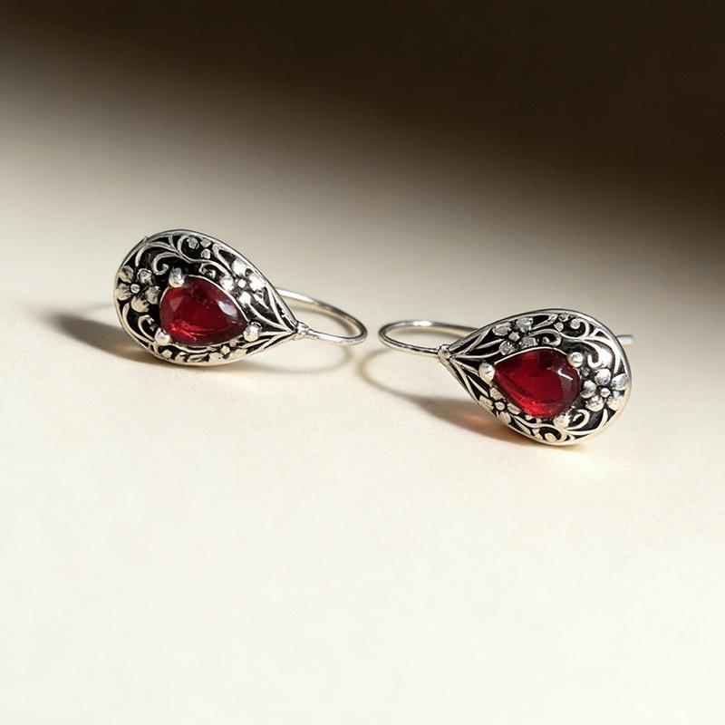 925 Sterling Silver Earrings For Women Trendy Geometric Retro Red Stone Earring Jewelry Prevent Allergy Party Gift Accessories