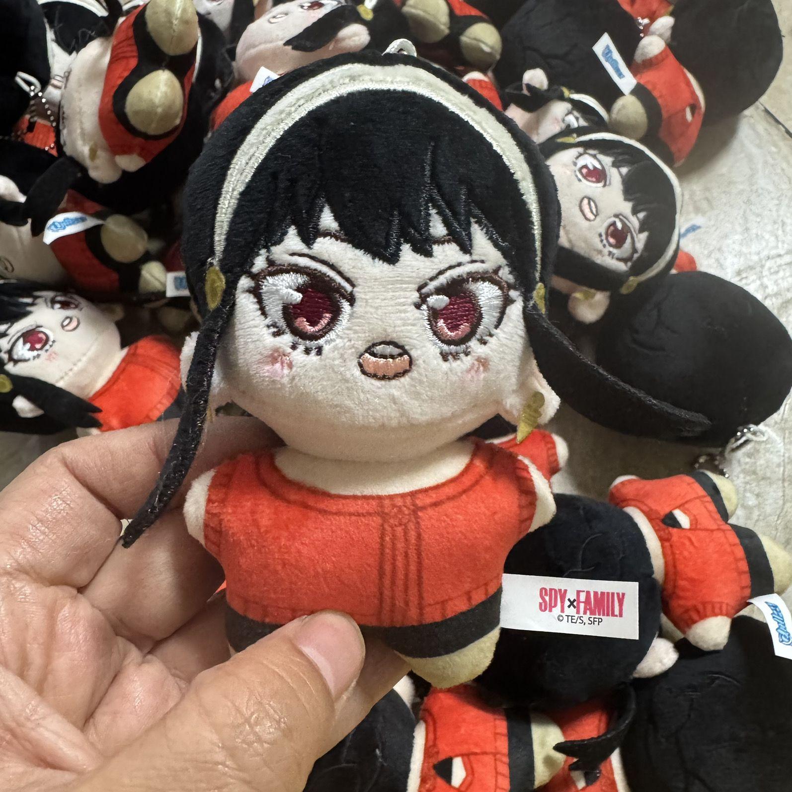 10cm Mini Poppen Pluche Anya Yor Lloyd Anime Karakter Knuffelpop Kussen Zacht Pluche Speelgoed Sleutelhanger Perfect Cadeau Voor Fans white