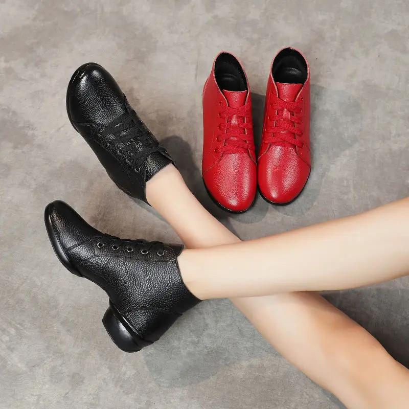 Women's Genuine Leather Boots Luxury Elegant Casual Ankle Moccasins For Women Trends 2024 Comfortable Outdoor Medium Heel Shoes