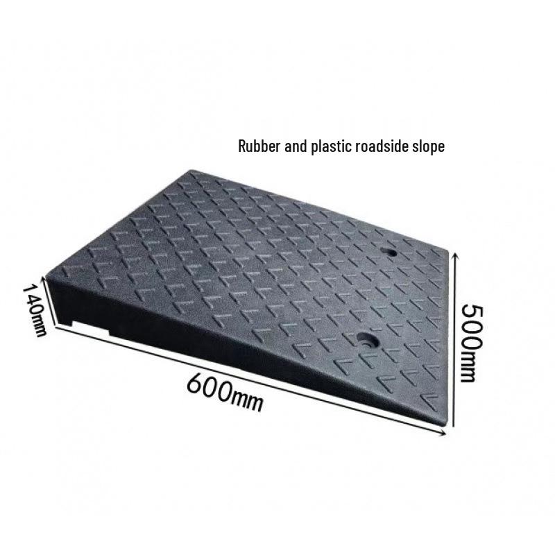 Rubber-Plastic Car Ramp: Slope Mat, Curb Edge, Uphill Climb, Triangle Speed Bump