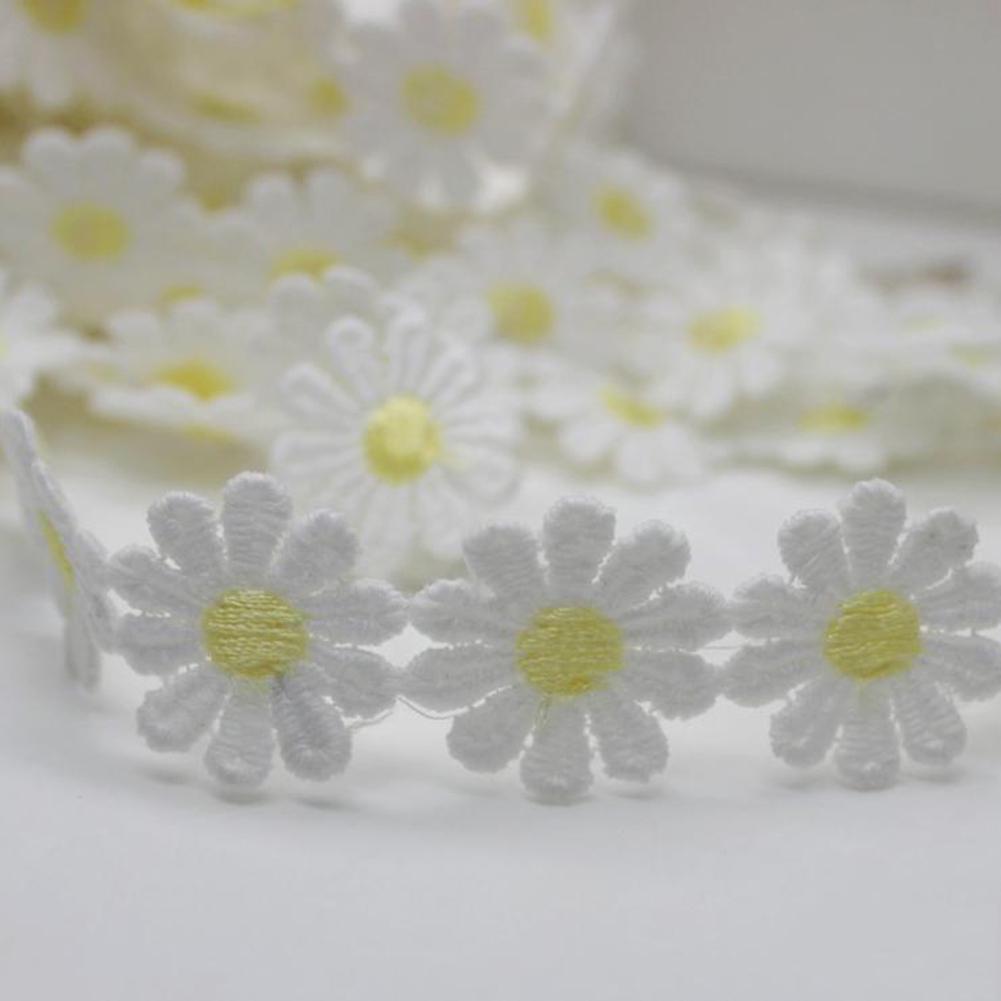 1 yard vyšívaná krajka s květem sedmikrásky Nášivka Čelenka Šití DIY Craft