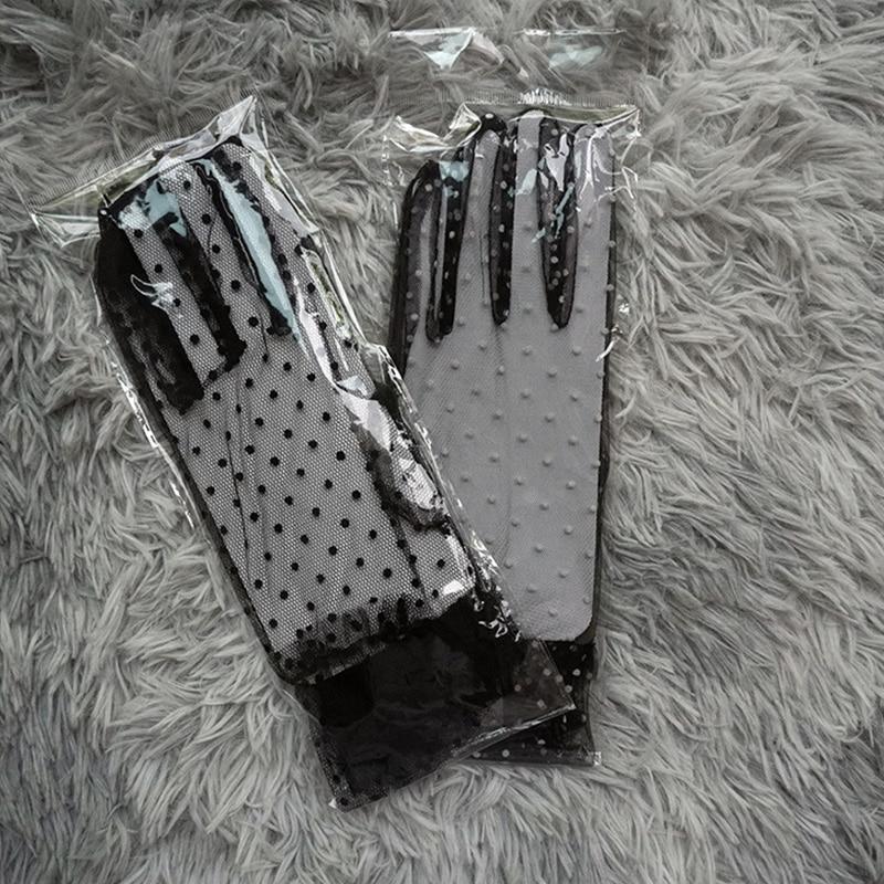 1 Pair Women Thin Short Tulle Gloves Stretchy Lace Spots Sheers Flexible Accessories Full Finger Short Gloves