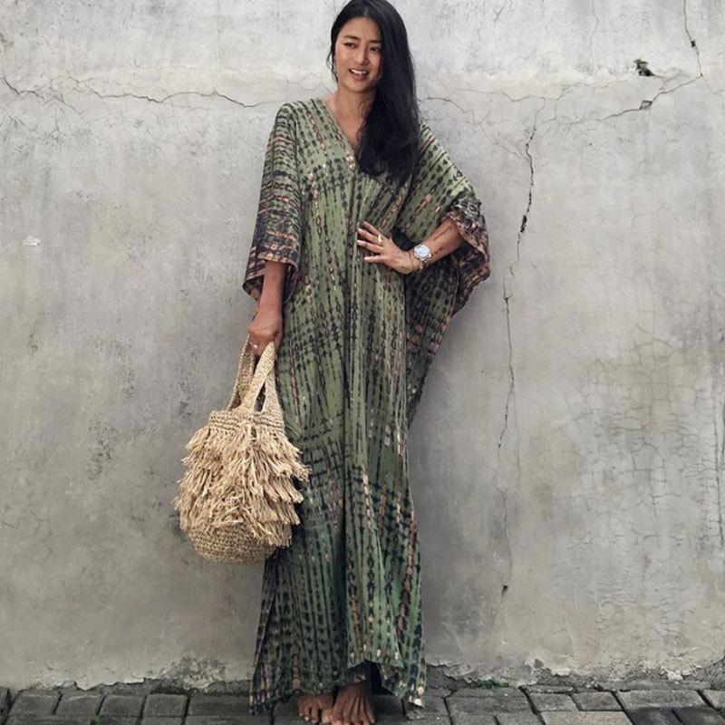 European & American Tie-dye Rayon Beach Dress: Loose, Long Seaside Vacation Robe & Bikini Cover-up with Sunscreen Shirt for Women