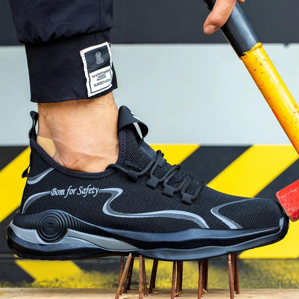 Men's Lightweight Safety Shoes Steel Toe Anti-Smash Puncture Resistant Breathable Work Shoes for Sports Protective Footwear