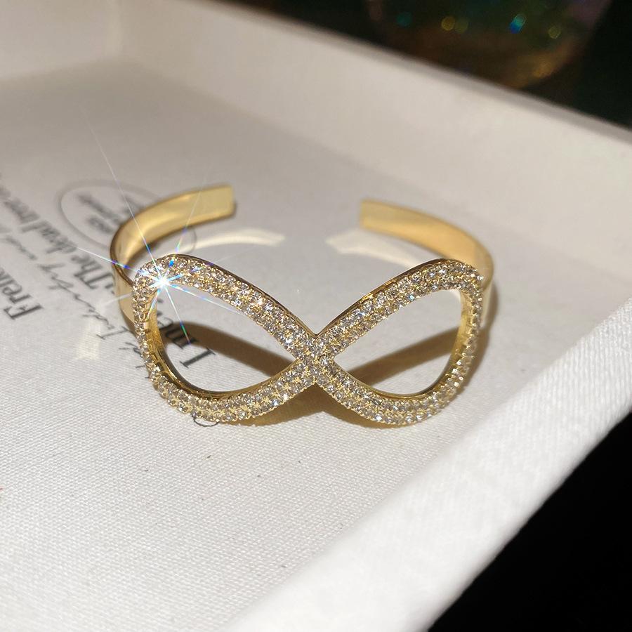 European and American diamond-encrusted flower hollow bracelet light luxury bracelet exquisite jewelry