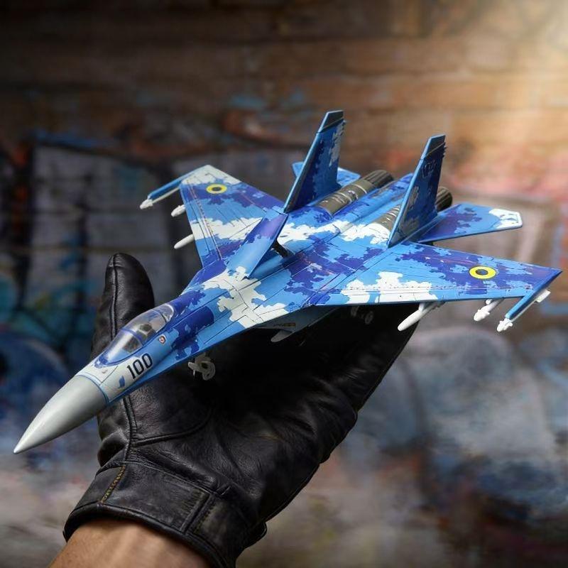1:72 Creative Military Series Sukhoi Su-27 Flanker Fighter Building Blocks Multi-Role Heavy Jet Model Toys For Boys Xmas Gifts