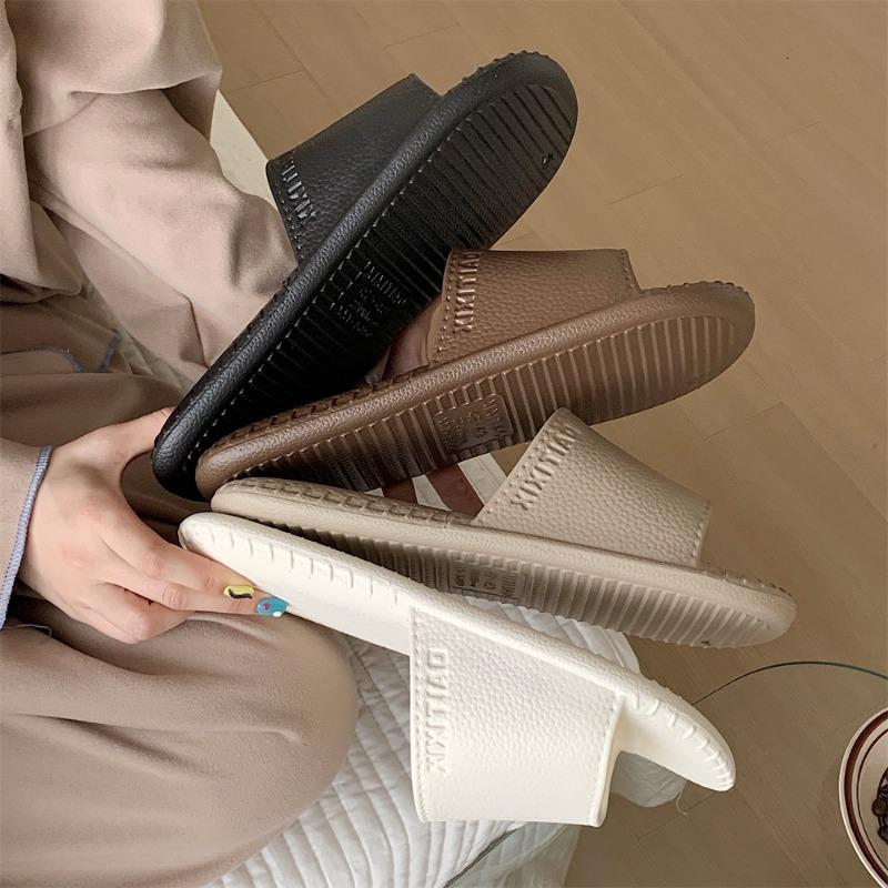 New Retro Soft-soled Indoor One-shoulder Flip-flops with A Feeling of Stepping on Feces