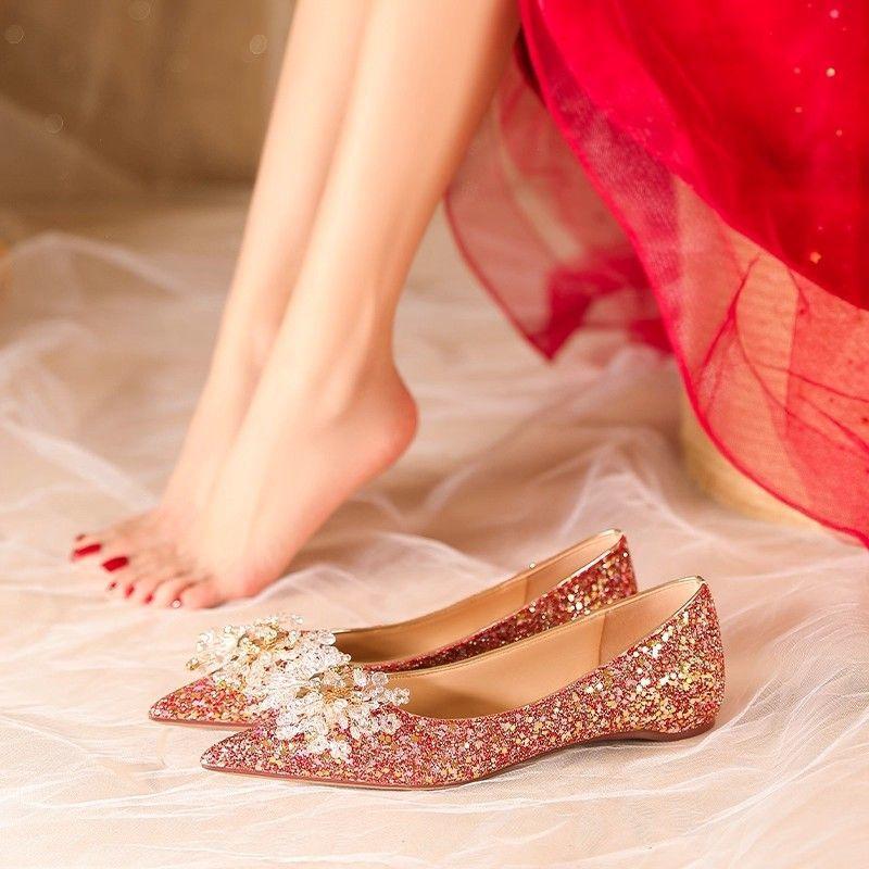 High-end crystal diamond red show clothes women's 2025 new flat-bottomed bridal shoes women's low heels can be worn by pregnant women