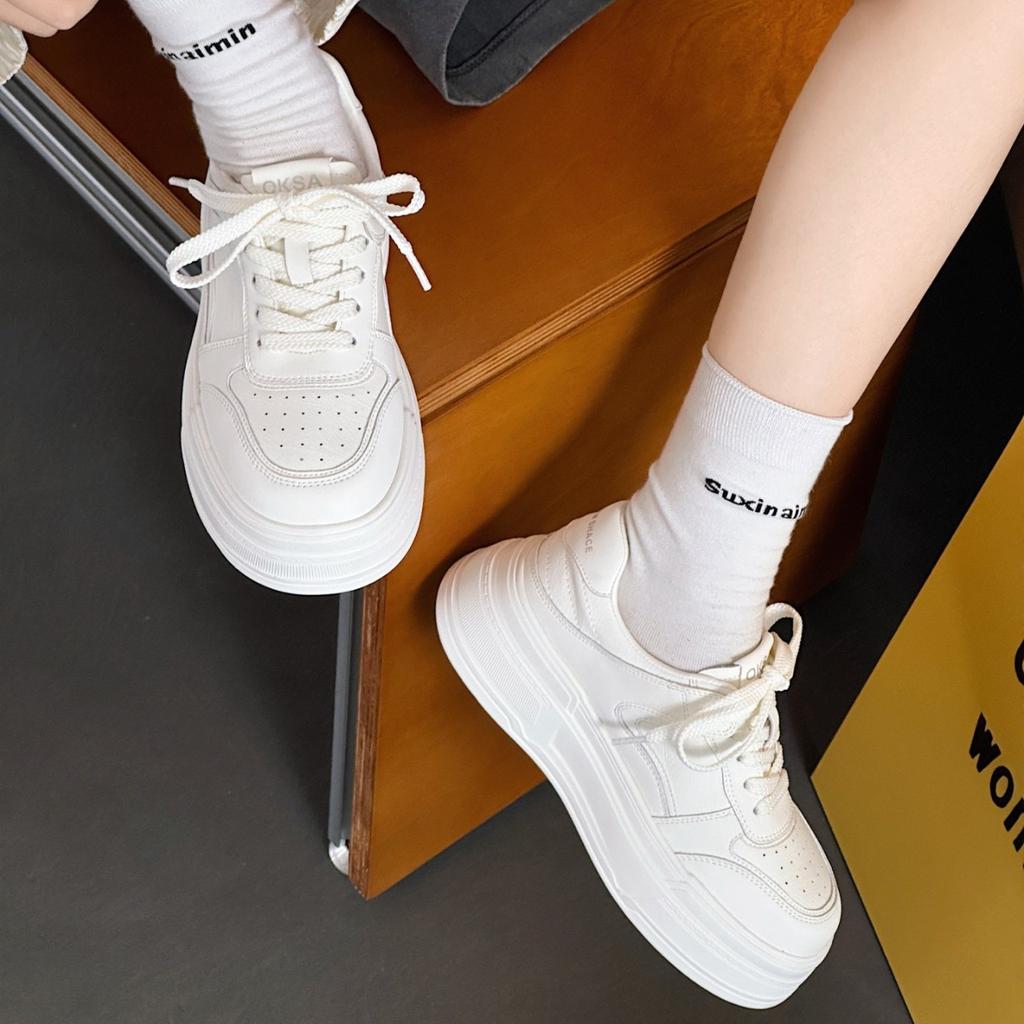 Leather platform white shoes women's 2025 autumn new versatile casual sports board shoes heightening soft-soled bread shoes
