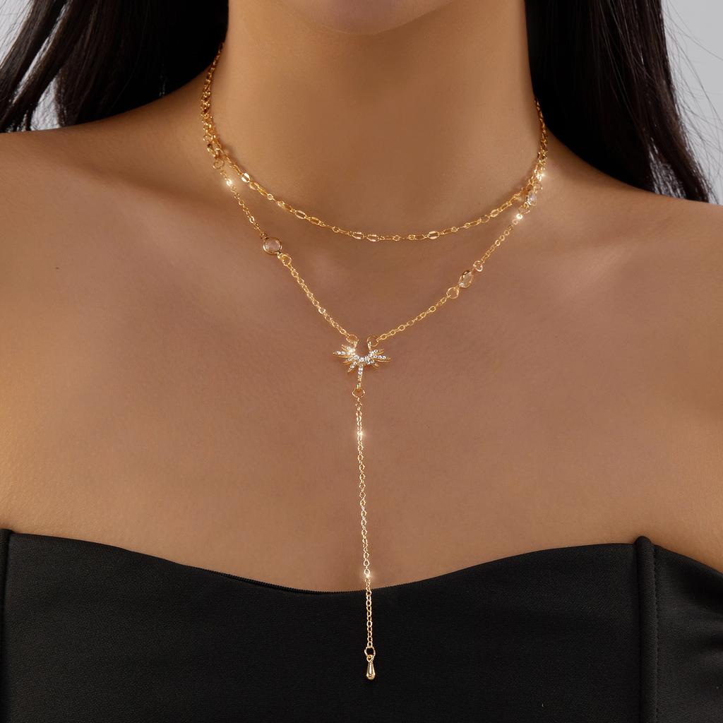 The New Y-shaped Necklace Is Fashionable and Versatile, Fringed with Diamonds, Sunflower Sweater Chain, and The Necklace Is Exquisite and Elegant.