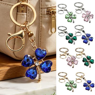 Keychain Pendant Sparkling Rhinestones Four-Leaf Clover Design Key Chain with Lobster Clasp Easy To Hang Key Holder Backpack Car