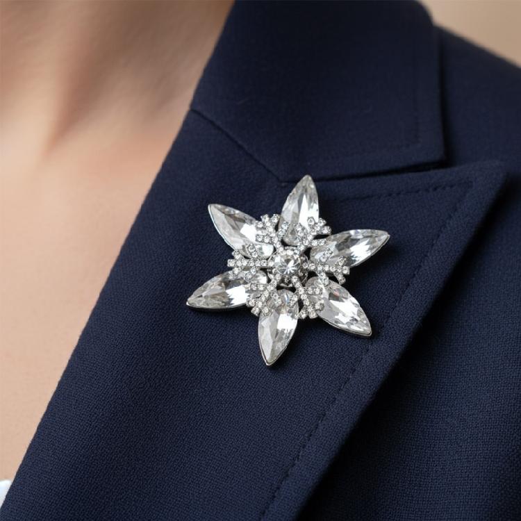 Hypoallergenically Snowflake Design Brooch Sparkling Glass Rhinestones And Metal Construction Lapel Pin