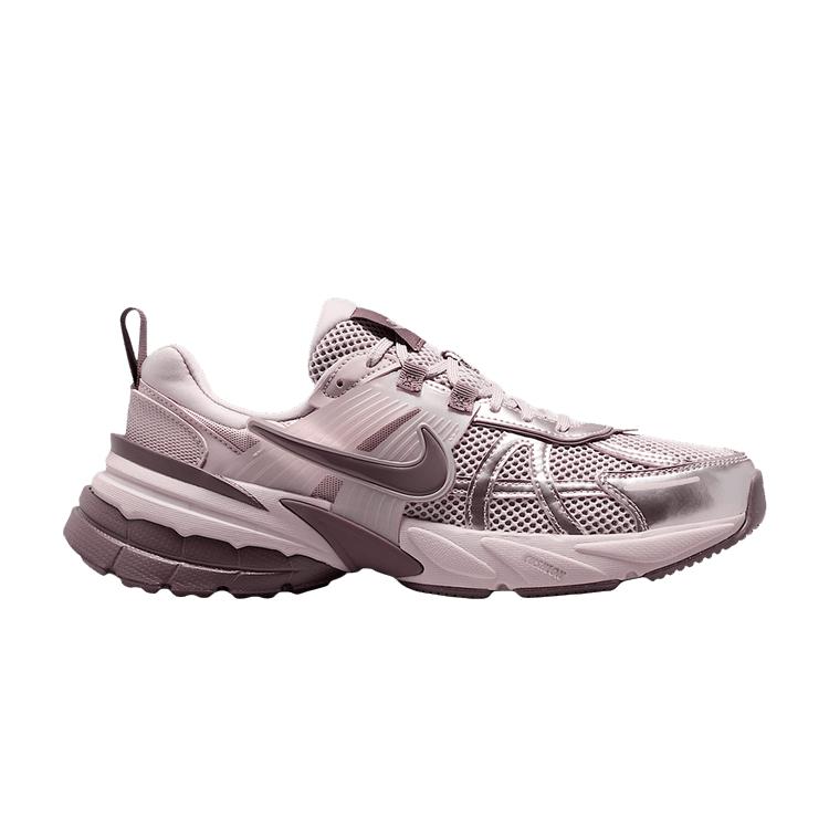Nike V2K Run Particle Rose Tattoo (Women s) 35.5