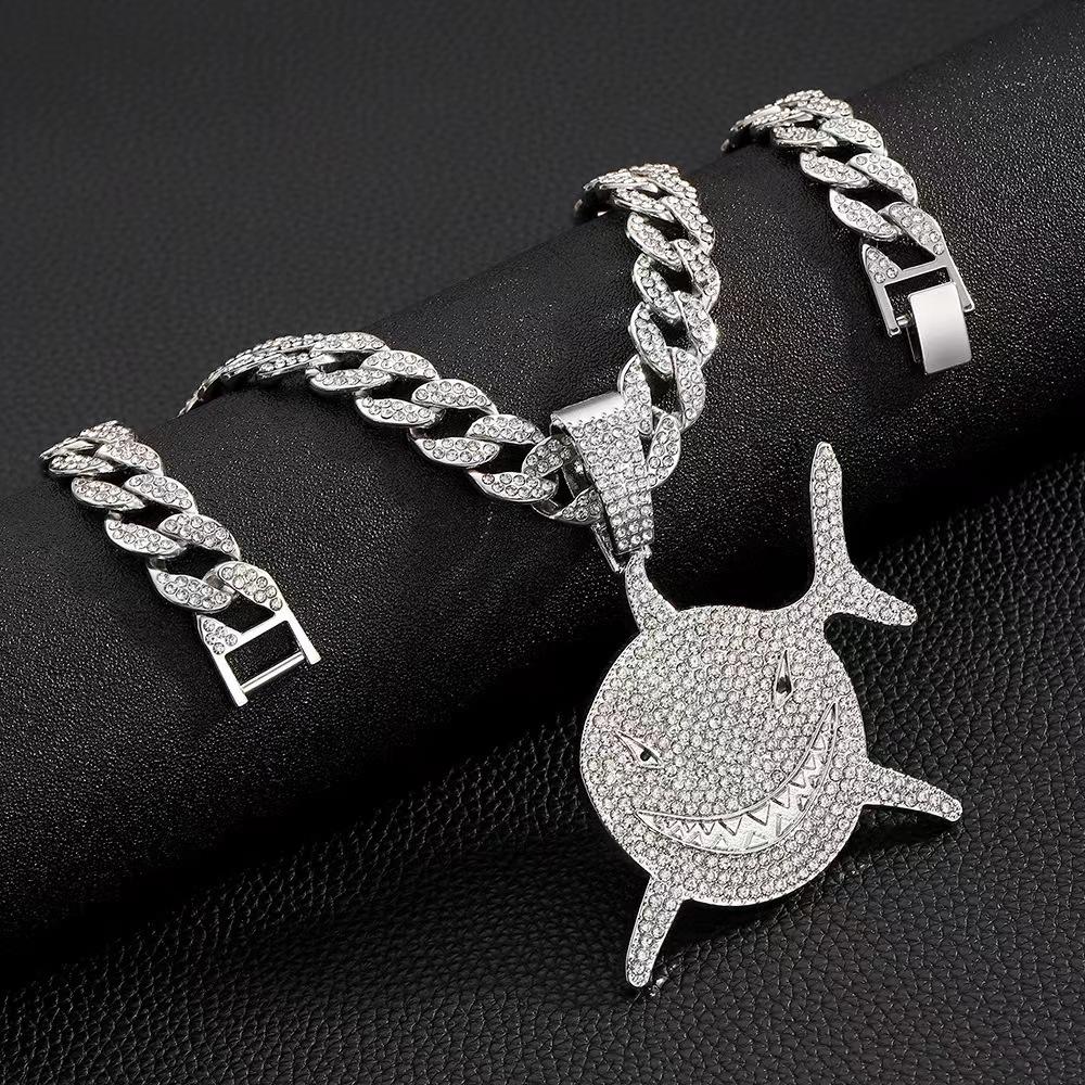 Collana Hip-hop Personalizzata con Animale Cartone Animato Europeo e Americano 6ix9ine, Stesso Grande Squalo Pendente con Borchie di Diamanti
