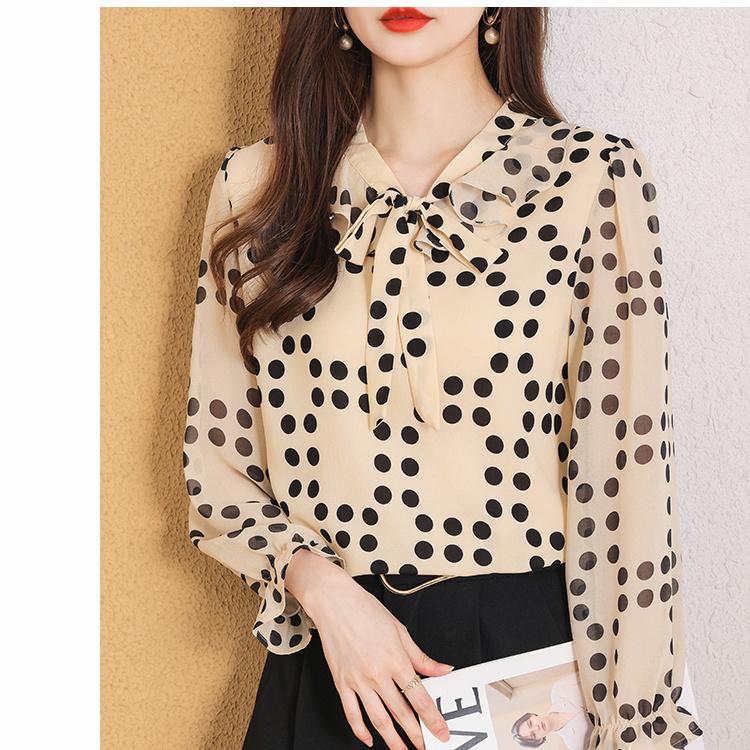Bedrucktes Damenhemd, Design Rüschenoberteil, Modisch Alternde Polka Dots Flatter Einfaches Pendlerhemd