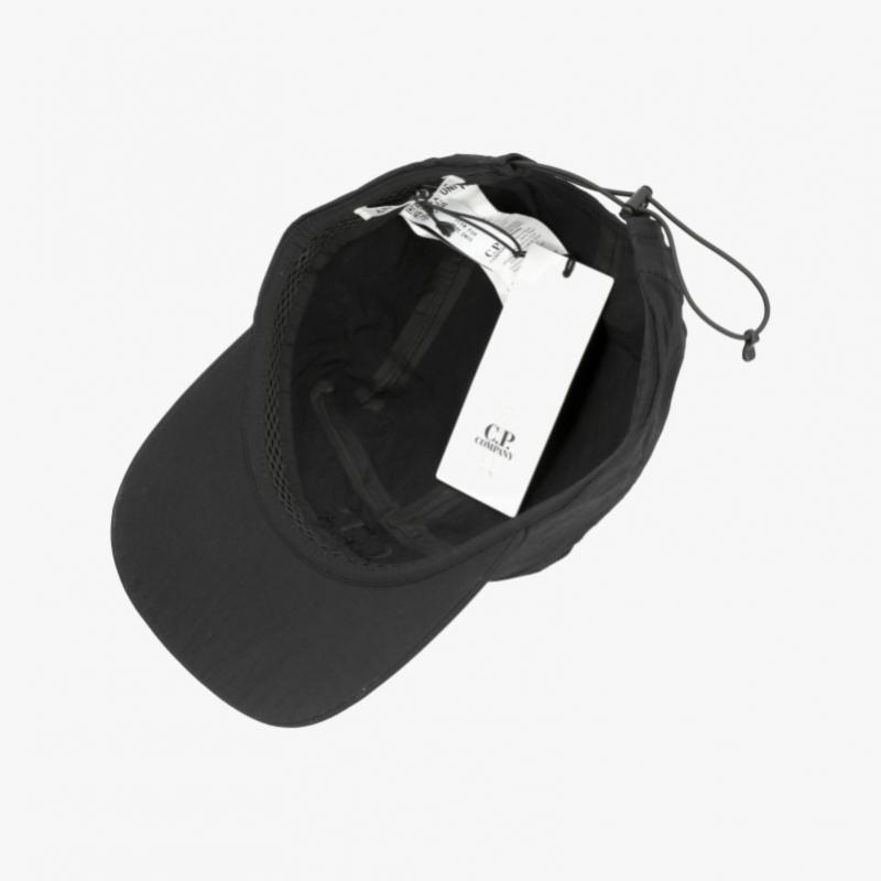 C.p. Czapka z daszkiem firmowa z haftowanym logo 19cmac122a 110188a