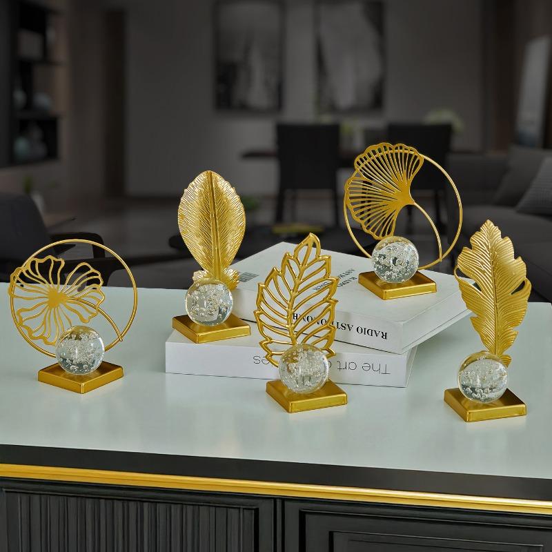 Creative Crystal Ball Ornaments for Home, Living Room, Office, Study, Entrance Hall and Wine Cabinet Decoration