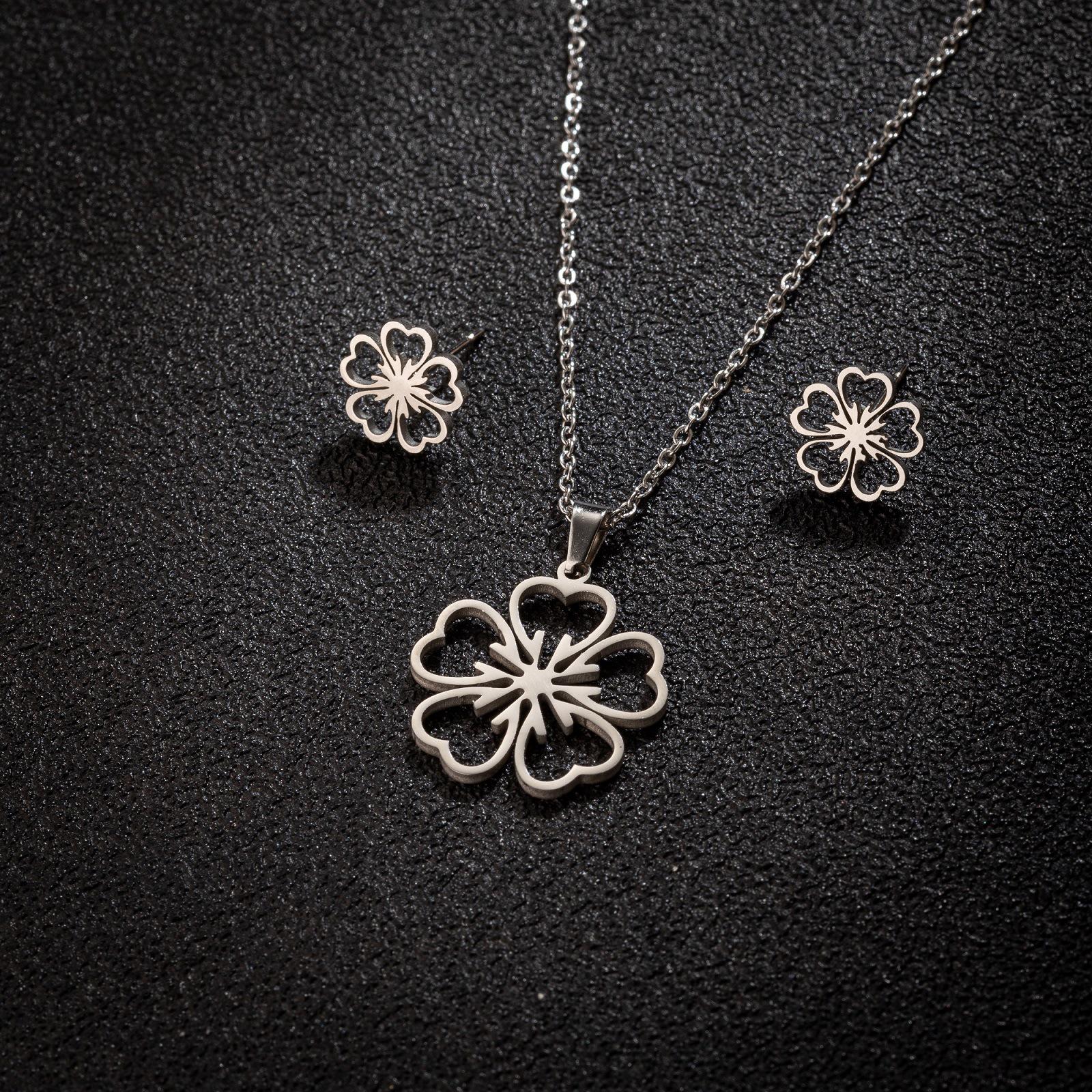 18K Gold Plated Hollow Cherry Blossom Earring & Necklace Set