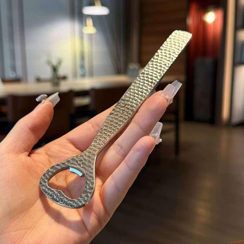 Robuster gehämmertes Edelstahl Flaschenöffner Eleganter Hebelmechanismus mit Hammerstruktur