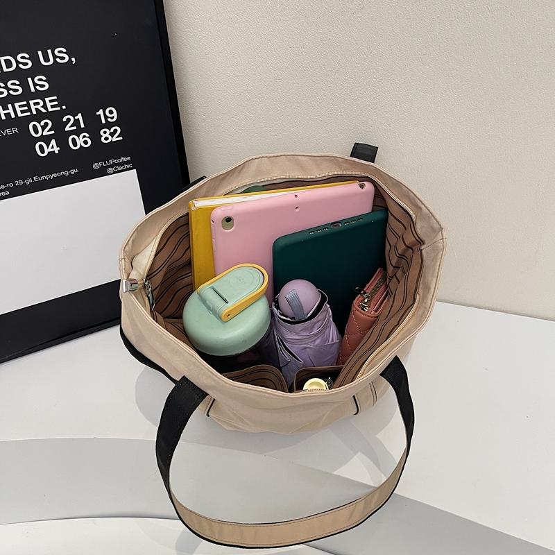 Large Capacity Commuting Tote Bag Lightweight Shoulder Bag Travel Shopping Bag Women's Bag