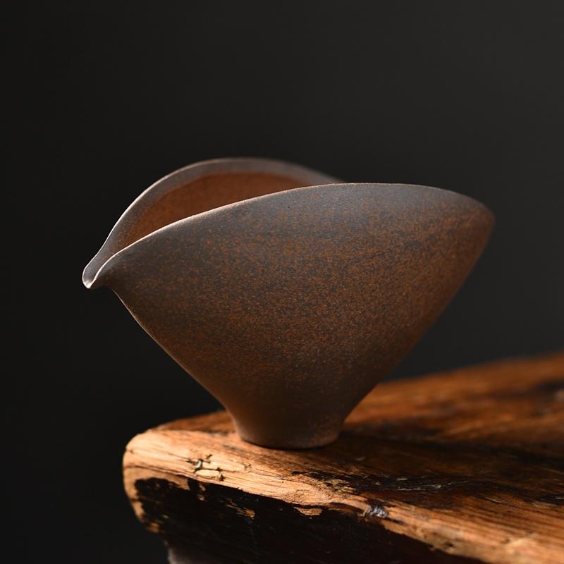 Carafă de Ceai Ceramică cu Anvelopă Subțire Handmade Retro, Cană Retro Japoneză din Ceramică Brută, Separator de Ceai Chahai, Accesorii Set de Ceai Kung Fu