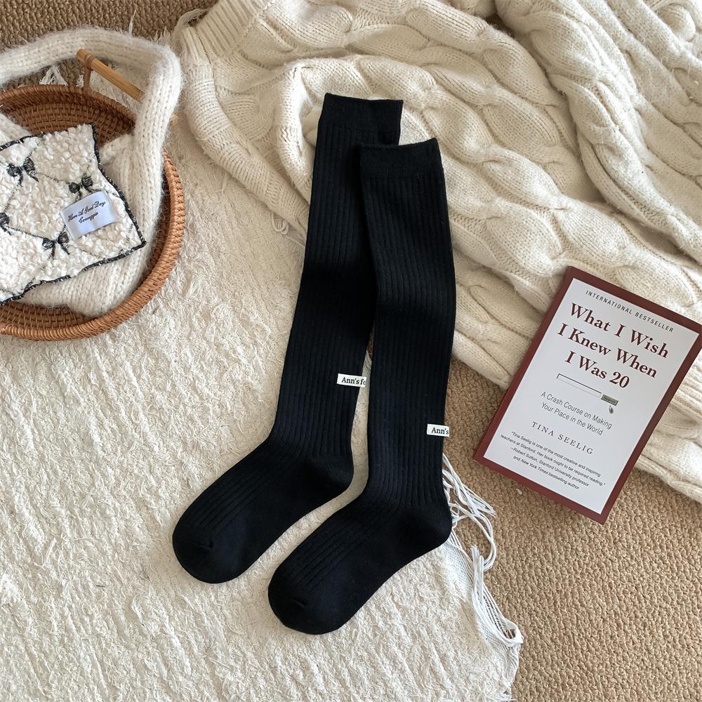 

Старые деньги ветер шерстяные телячьи носки женские трендовые каблук тканевые этикетки теплые двухигольные вертикальные полосатые штабелируемые носки One Size чёрный