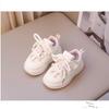 Children's Little White Shoes Spring and Autumn New Girls Cartoon Pendant Low-top Board Shoes Korean Version of Boys Breathable Sports Shoes