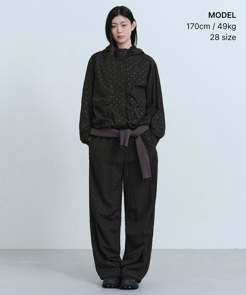 MUSINSA STANDARD WOMAN Women'S Polka Dot Parachute Pants [Black]