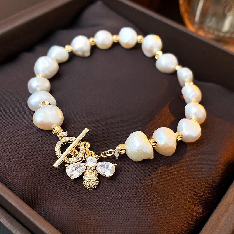 Zircon Freshwater Pearl Bee T-Clasp Bracelet Women Elegant Lightweight Luxury Style Jewelry