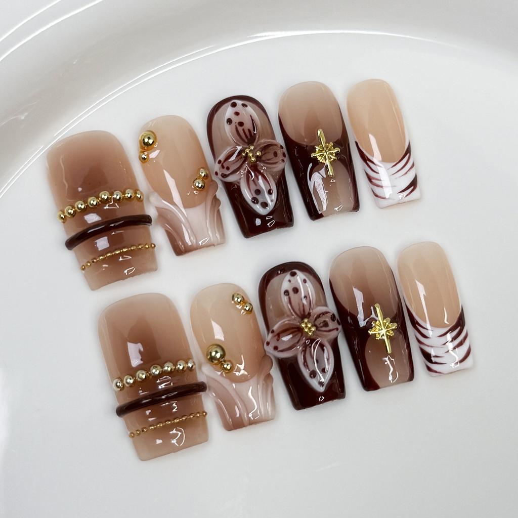 10Pcs Dark Sweet 3D Butterfly Floral Handmade Fake Nails Mid Length Ballet Acrylic Press On Nails For Women