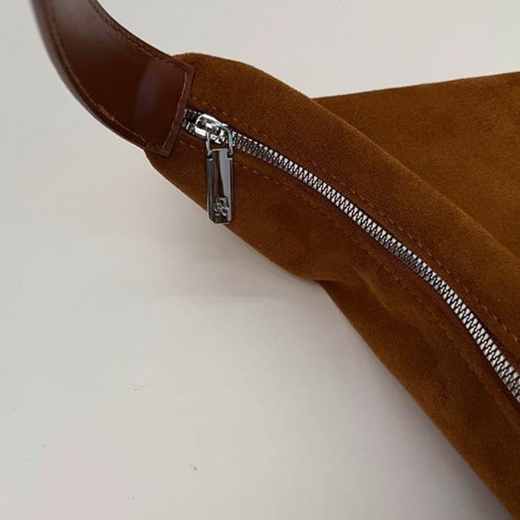 2025 new retro one-shoulder dumpling bag