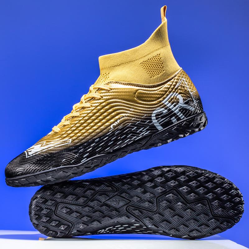 New Men Soccer Shoes Soft Ultralight Breathable Professional Sport Training Football Boots Unisex Grass Cleats Match Sneakers