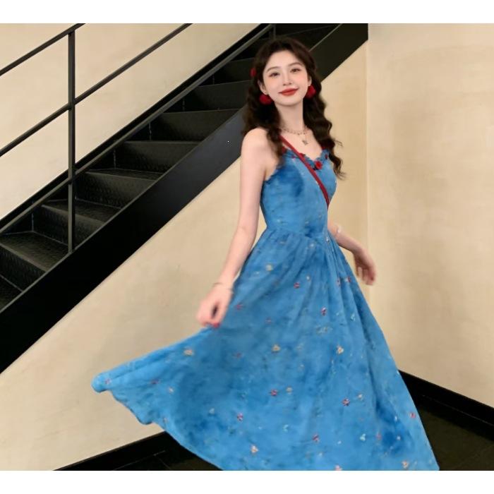 French new blue suspender dress children s summer this year s popular temperament waist French floral dress S