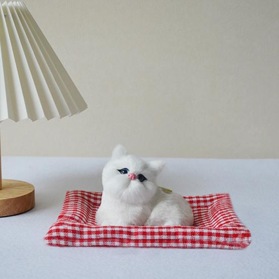 Simulated Cat Toy with Cloth Mat Lifelike Meowing Plush Kitten Model Stuffed Animal Doll Home Office Desktop Decoration Ornament