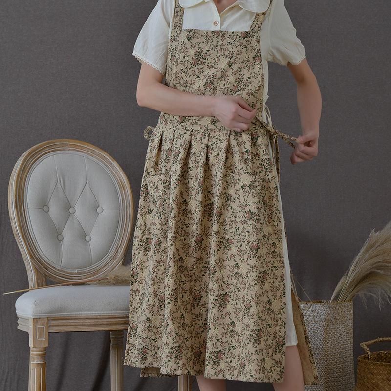 Korean Style Adjustable Cotton Waterproof Printed Apron with Pocket