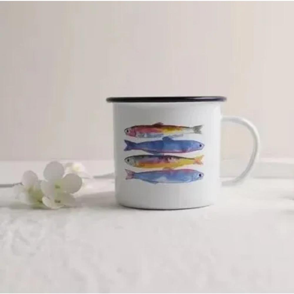 Silný smaltovaný hrnek špičkové kvality 380 ml s cákanci