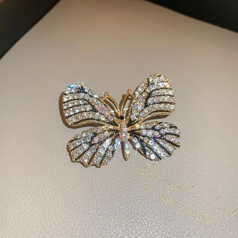 Vintage Mehrfarbige Schmetterlingsbroschen für Damen Metalllegierung Kristall Insekt Bunte Emaille-Pins Party Geburtstag Schmuck