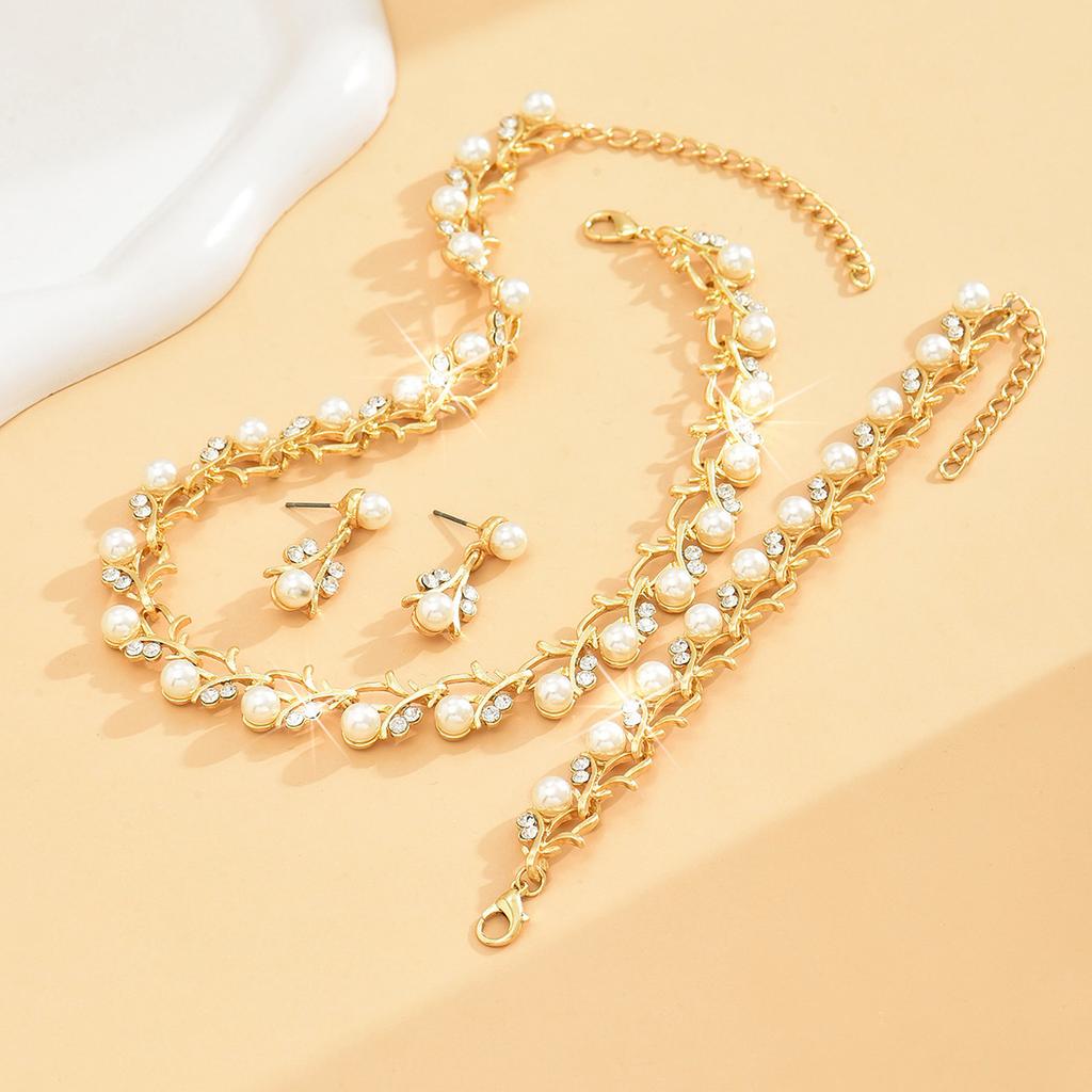 Pearl Earrings Necklace Bracelet Three-Piece Women'S Jewelry Set Dress Accessories