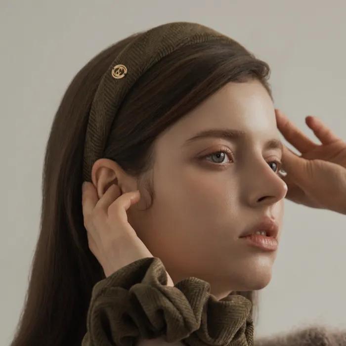 & COUTURE KHAKI TWILL HAIR BAND
