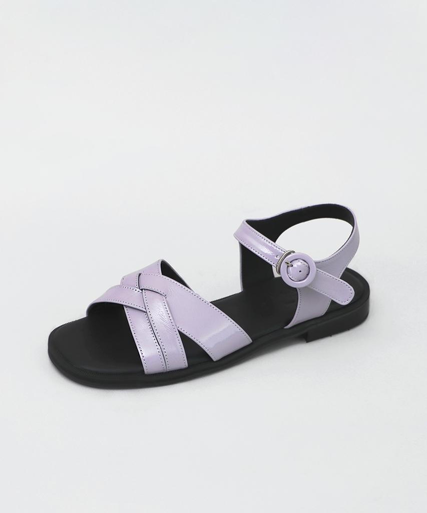 Heenn Shiny Leather Crossover Sandals. Lilac