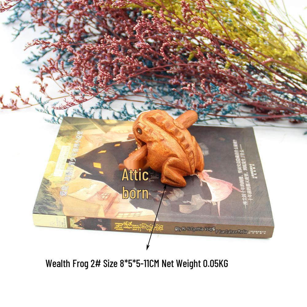 Thai Hand-Carved Wooden Frog Ornament - Creative Fish Souvenir and Home Decor Sounding Craft Gift