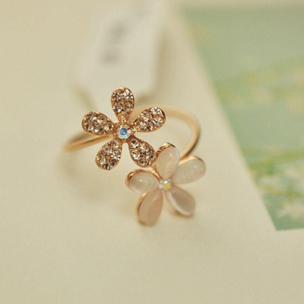 Women Rhinestone Flowers Little Daisy Openings Adjustable Female Crystal Jewelry