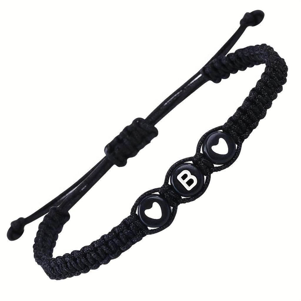 Handgemaakte Zwart-Witte Hartjes Armband met 26 Engelse Letters – Modieus, Veelzijdig Koppel Accessoire