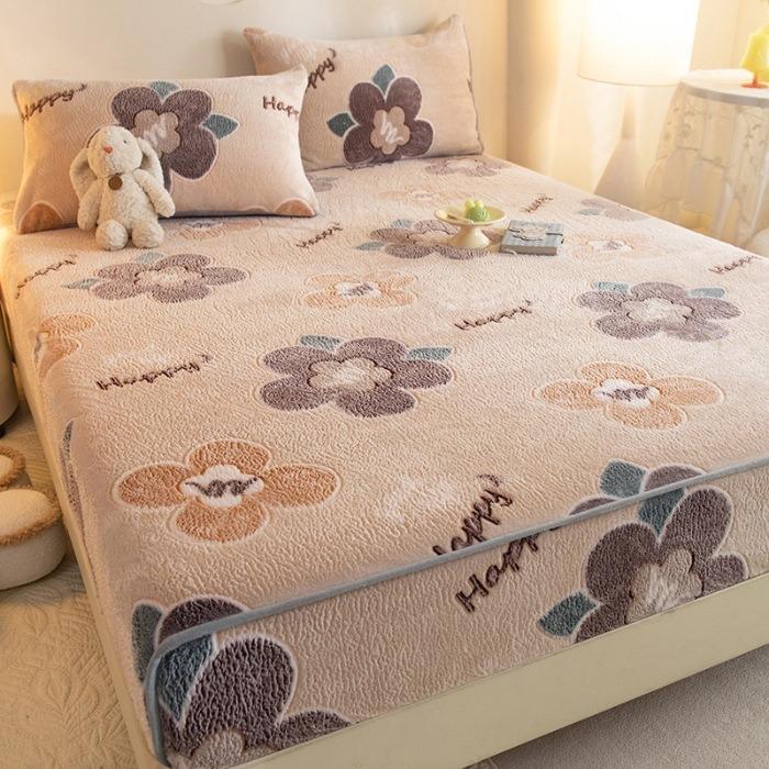 1 Pc Warm Coral Velvet Fitted Sheet Elastic Mattress Cover Fluffy Coral Fleece Bed Sheet Winter Warm and Cosy Plush Fitted Sheet