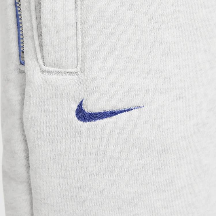 Nike Dri-FIT Standard Issue LeBron Knit Sports Pants Kids Pants Photon-Grey HF4266025
